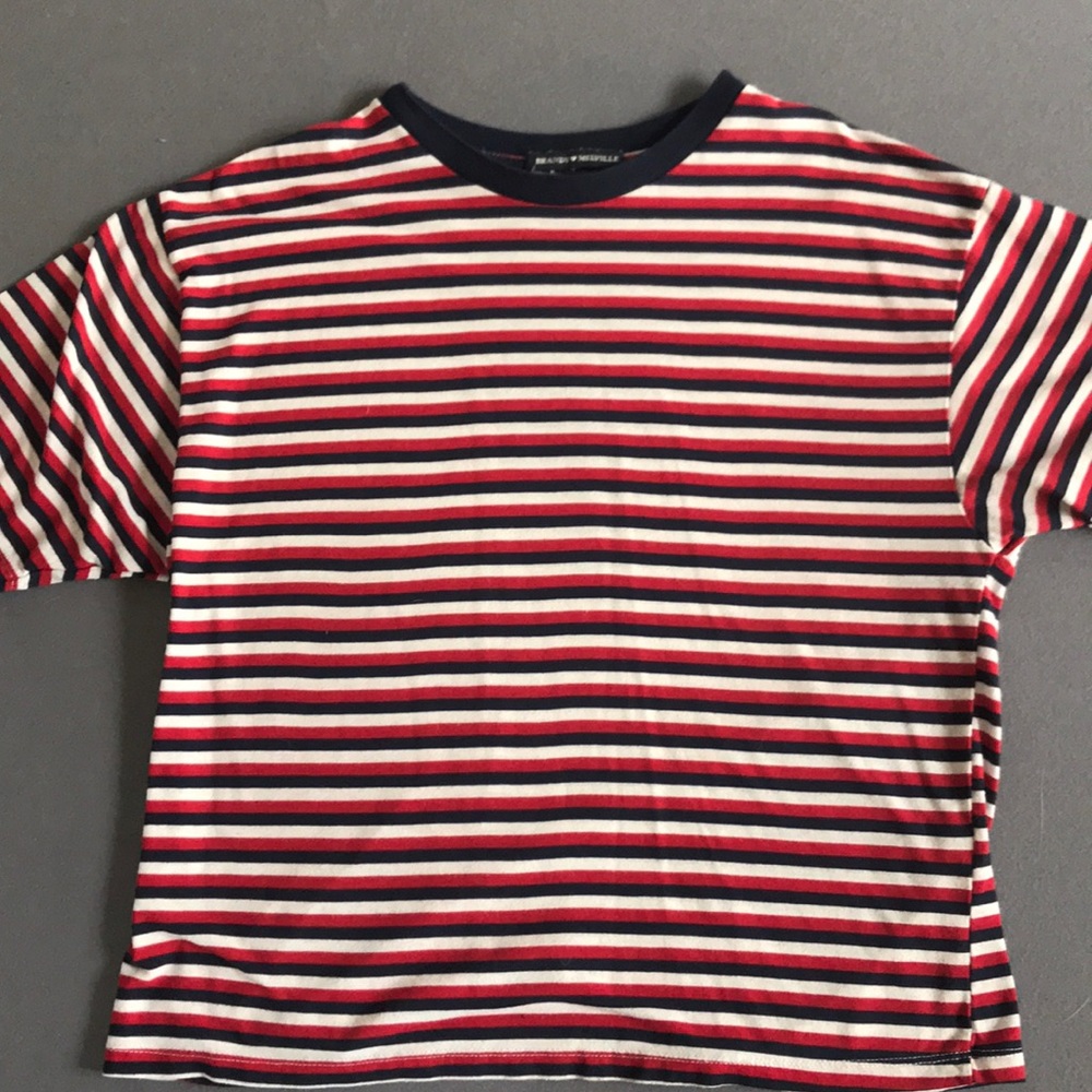 BRANDY MELVILLE WORN ONCE t-shirt